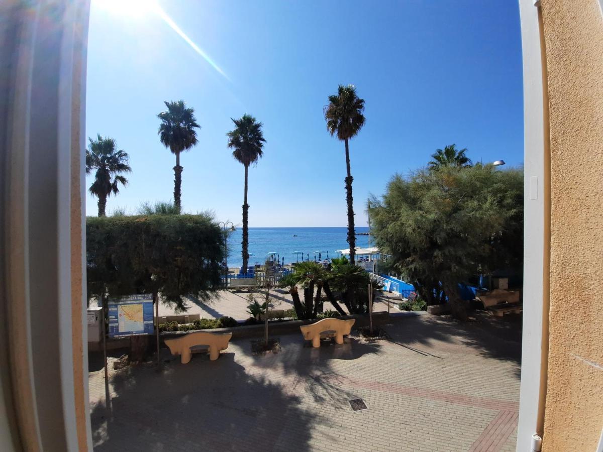 Finestre Sul Mare Villa Сан Лоренцо ал Маре Стая снимка